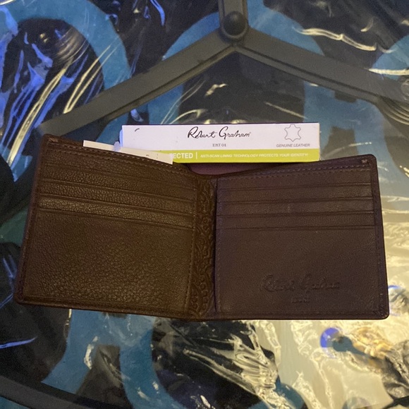 Robert Graham Men’s Wallet Brown - Picture 3 of 5